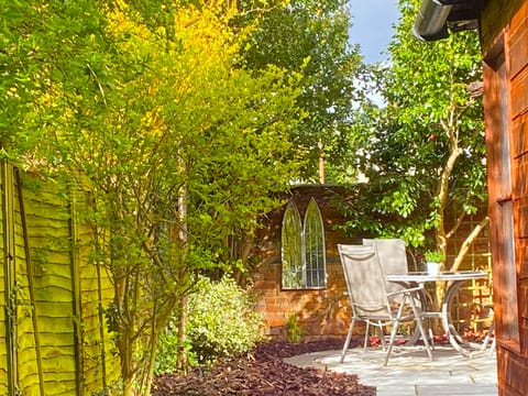 South facing, sun trap garden.