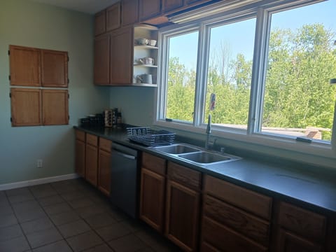 lots of counter space