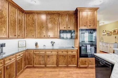 Double Ovens for Effortless Cooking