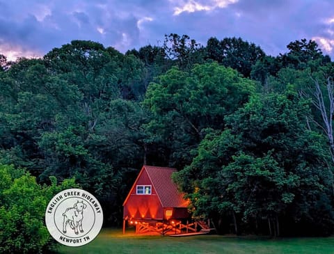 Welcome to Walnut TreeHouse!