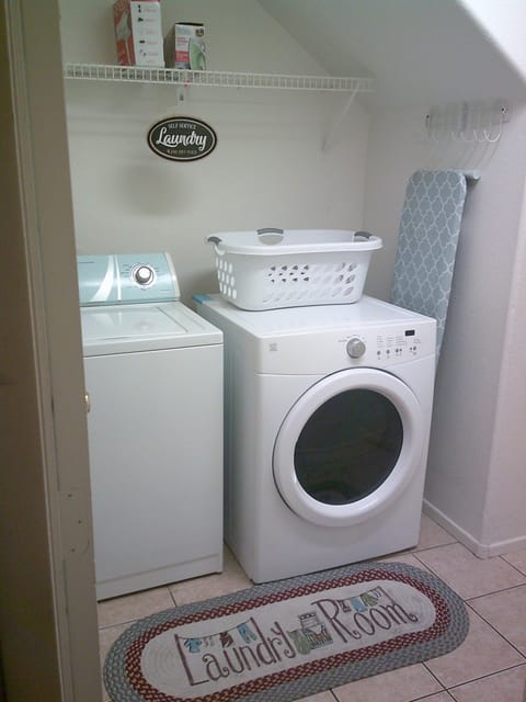 Washer & Dryer