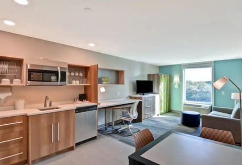 Enjoy easy meals with a handy kitchenette and modern conveniences.