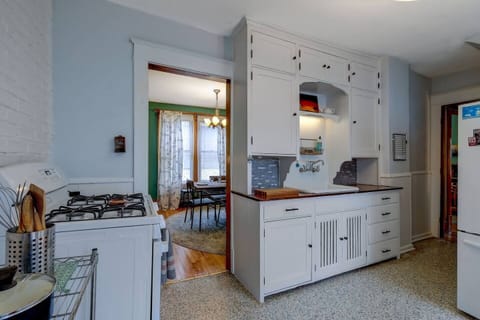 Fully stocked kitchen