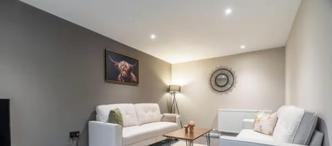 Caledonia Luxe Stays Short Lets & Serviced Accommodation