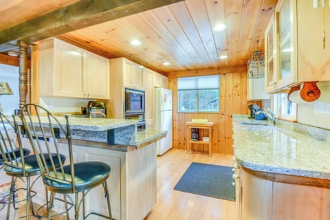 Kitchen | Cooking Basics Supplied