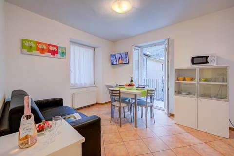 Living and dining room