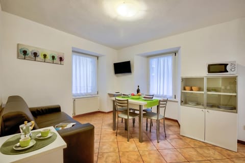 Living and dining room
