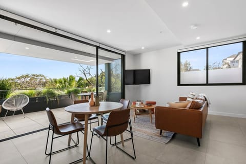 Living & Balcony