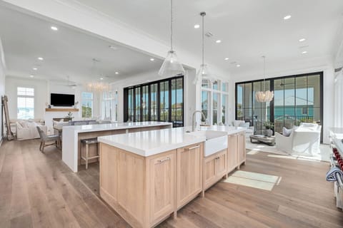 Somewhere with you 2024 (47)