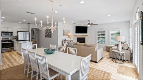 Villas at Seagrove A101 - Open-living concept