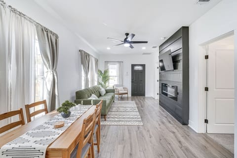 San Antonio Vacation Rental | 3BR | 2BA | 1,284 Sq Ft | Stairs Required