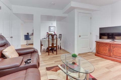 Inwood Vacation Rental | 1BR | 1BA | 1 Step to Enter | 600 Sq Ft