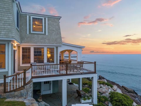 Overlook Beach House- Views at Sunset