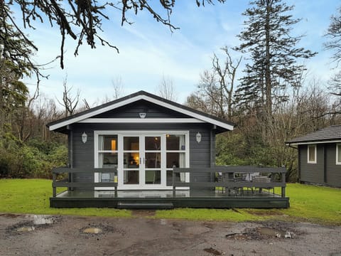 Exterior | Leven Lodge 2 - Loch Lomond Sanctuary Lodges, Loch Lomond