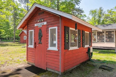 Loons Landing U2 AE-4