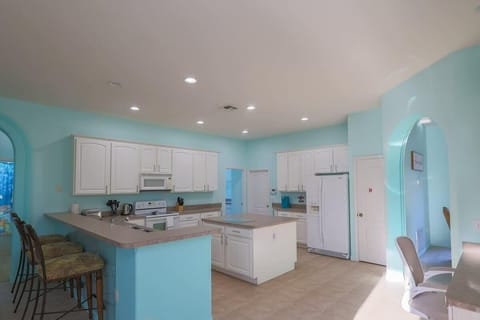 Great Kitchen to make family meals