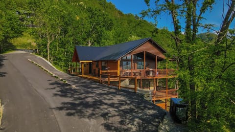 Mountain Valley Views Drone Photos April 2024-1