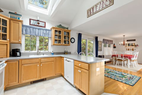 A true Cape Cod home