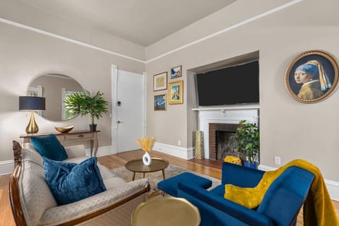 Welcome to our home ~ thank you for choosing to stay with us!