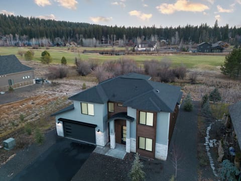 Golf Course and Mountain Views
