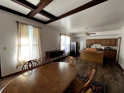 Ecb2d337 8cbb 4b02 85e7 db1a4f90e50f