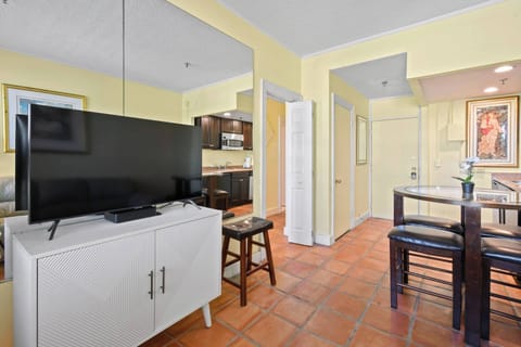 Living Area and Dining Area
