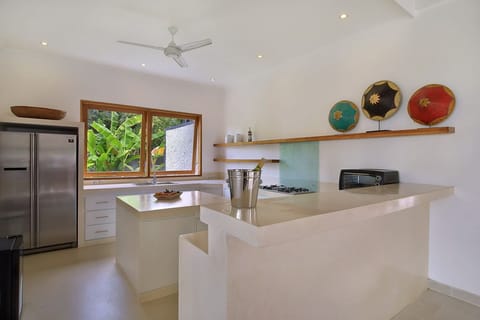 Open kitchen