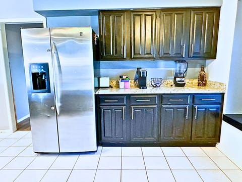 Complete Kitchen with Oven, Fridge, and Essentials!