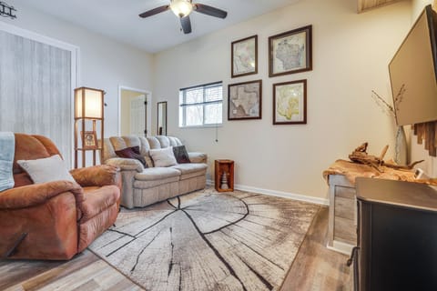 Ellsworth Vacation Rental | 2BR | 1BA | 975 Sq Ft | 1 Step to Enter