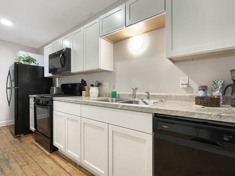 Plenty of space to cook - or lay take out boxes on the counter