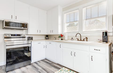 Kitchen | Cooking Basics | Toaster | Trash Bags | Paper Towels