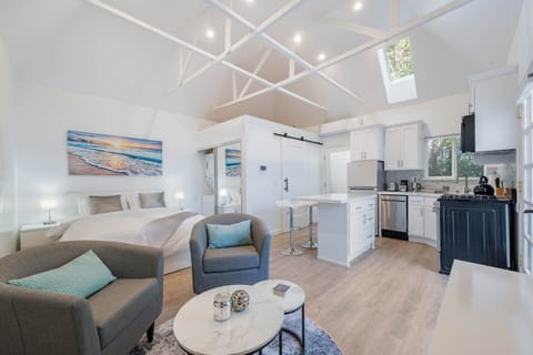 Compact living, big comfort. Modern studio w/ full kitchen.