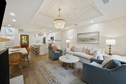 Gorgeous interior decor and furnishings.