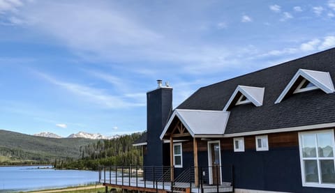 Montana Lakehouse
5 Ruffing It LnAnaconda, MT 59711, USA

Exterior