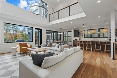 Modern, lofted interior with vaulted ceilings and tons of natural light.