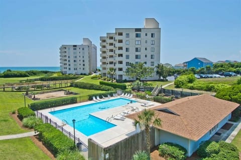Complex Pool