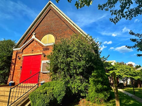 Behind these doors lies sanctuary - rest and relaxation, slumber beneath the glow of stained glass, and an escape to a simpler time with good food, walkable towns, & outdoors without the tent!
Staying here means local character and quiet moments are yours.