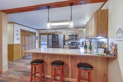 Breakfast Bar | 1st Floor