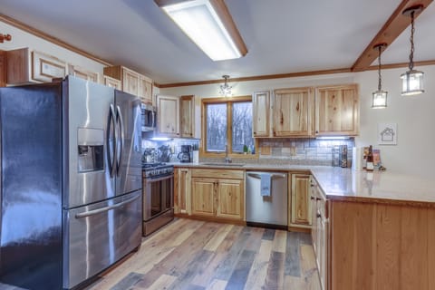 Kitchen | Cooking Basics | Complimentary Spices | 1st Floor