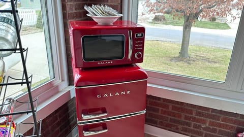 4 season room amenities