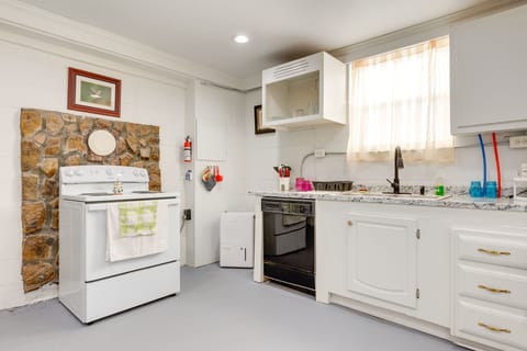 Kitchen | Cooking Basics | Drip Coffee Maker