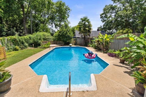 Enjoy sunny days by the pool!