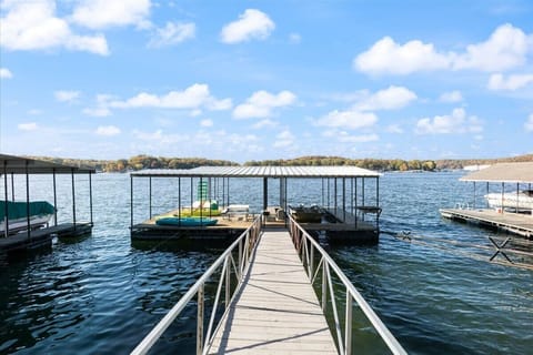 Swim Dock & Sunset Views!