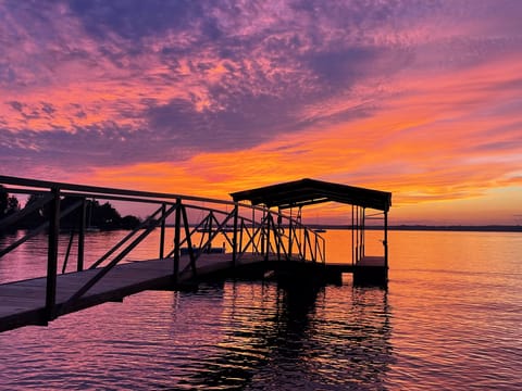 Sunset view every night, all year long. Deep water all year. 