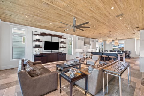 Living Area On 2nd Floor