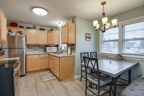 Kitchen + Dining Area | Cooking Basics