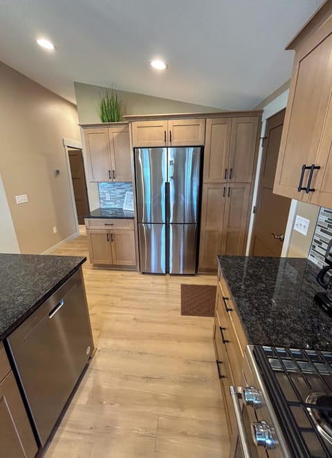 Stainless Steal Appliances and plenty of storage for your stay. 