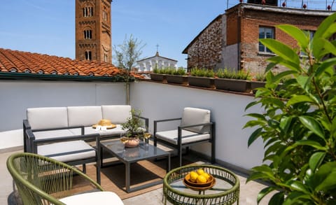 Autumn, Balcony / Terrace / Patio, Spring, Summer