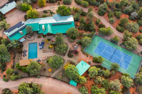 Swim, play tennis, or relax in nature. Sedona's adventure awaits you!