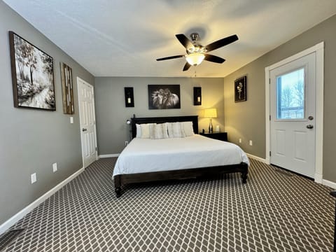 Tranquil Country Elegance -3 Min to WEC -4BR Retreat House in Ohio